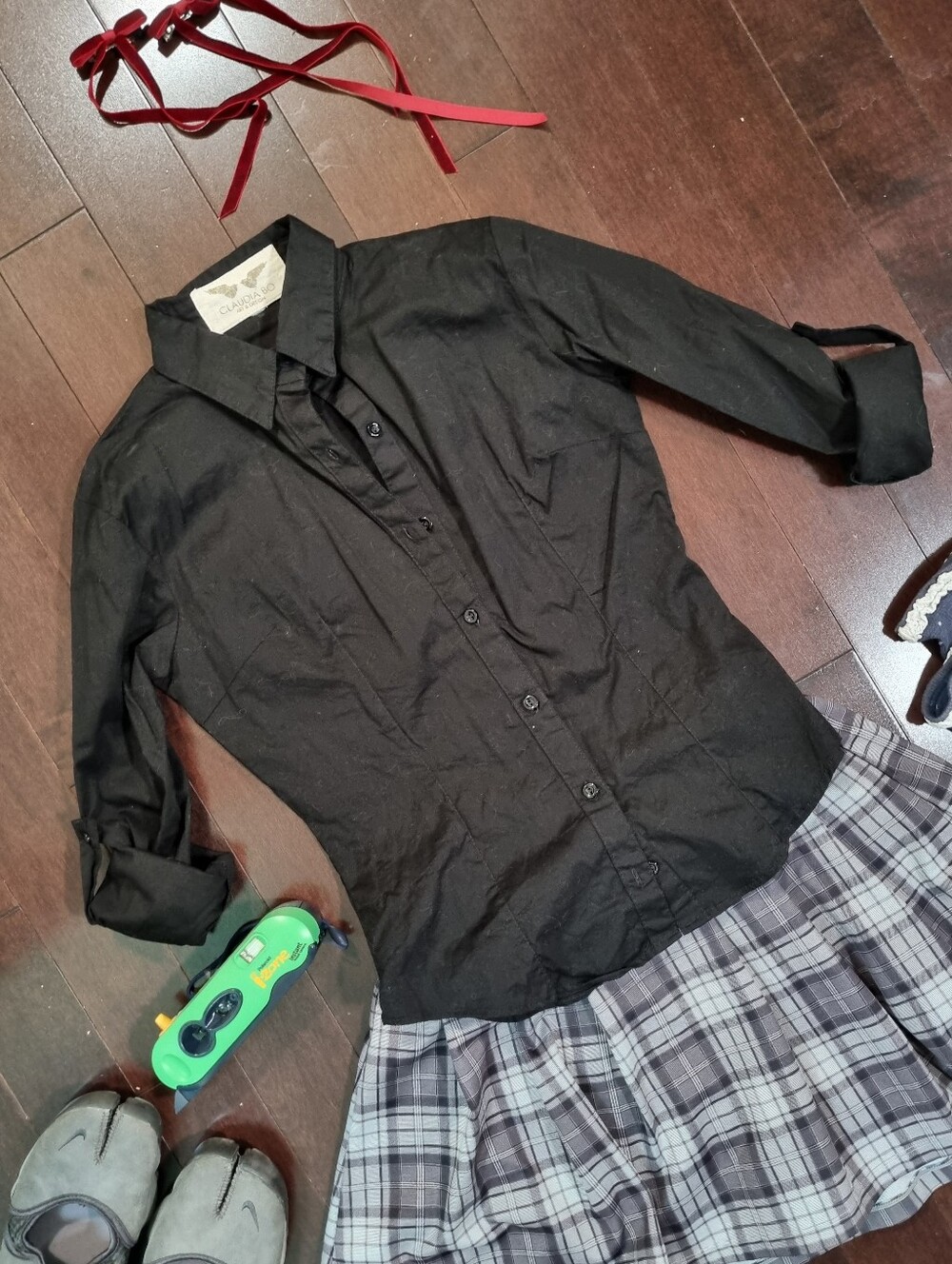 Claudia Bo | Black Fitted Button Down Shirt With Roll Up Sleeves